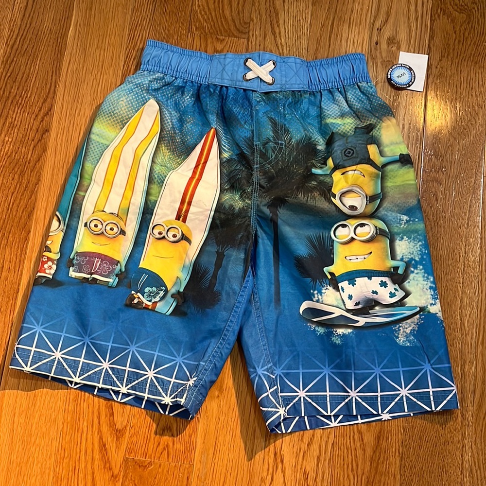 Despicable Me boys Large swim trunks UV50 surfing minions